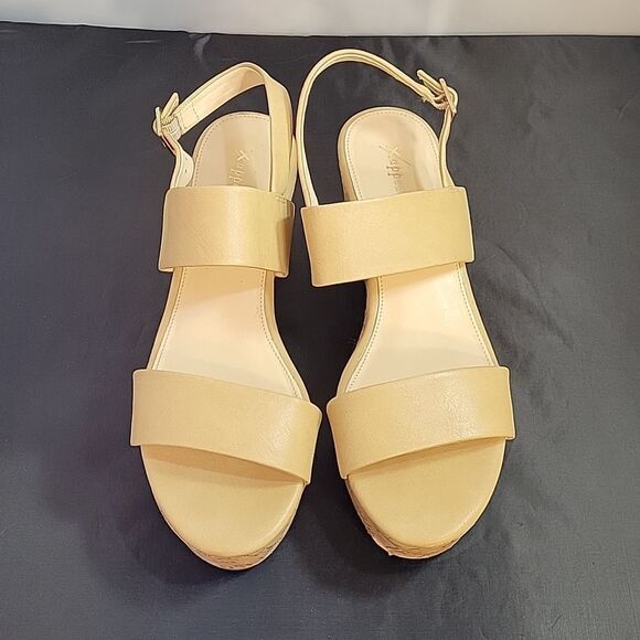 X-APPEAL 2-STRAP ADJUSTABLE BUCKLE ANKLE STRAP OPEN TOE WOMEN"S WEDGE SANDAL - Picture 4 of 13